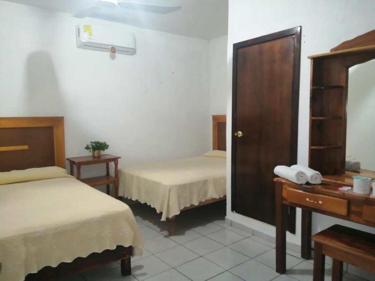 Hotel Y Restaurante El Texano Tamasopo Eksteriør billede